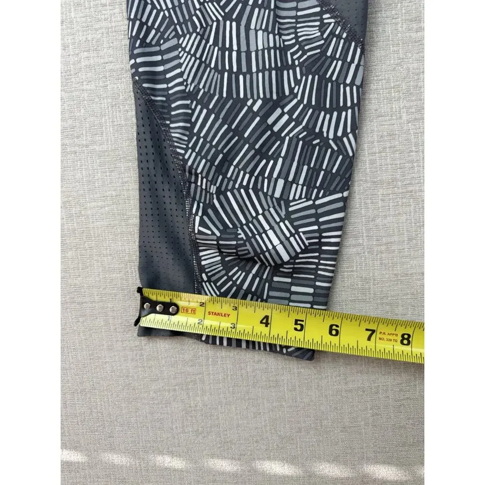 Nike women’s pro